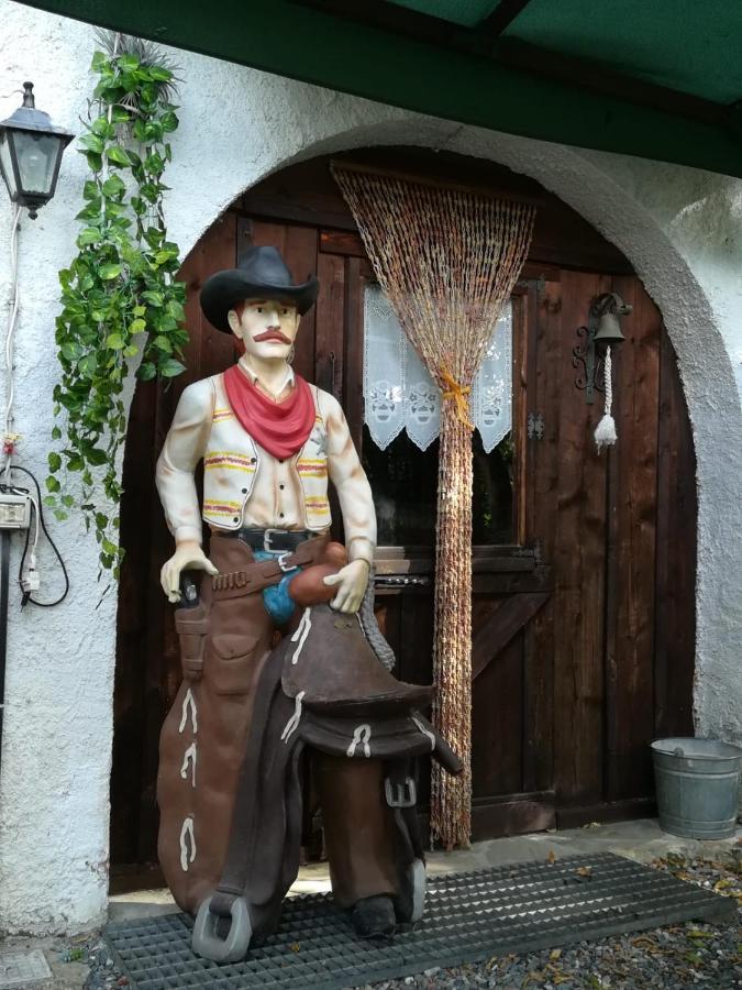 לינה וארוחת בוקר Vendaso M&G Ranch מראה חיצוני תמונה
